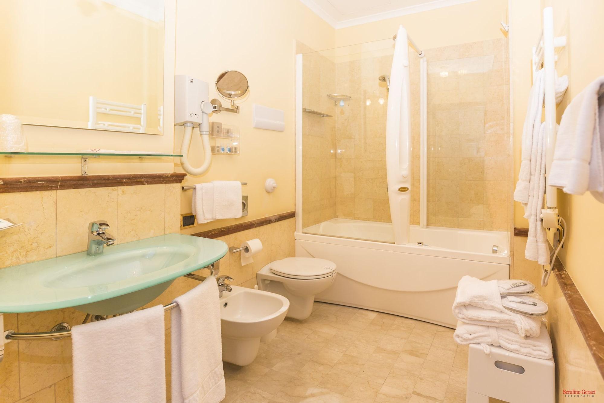 Hotel Giardino Inglese باليرمو المظهر الخارجي الصورة
